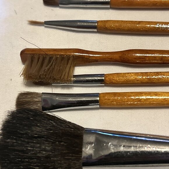 NEIMAN MARCUS Makeup Brush Set of 6 pieces Brown Wood Handles 4” Long New - Picture 12 of 14